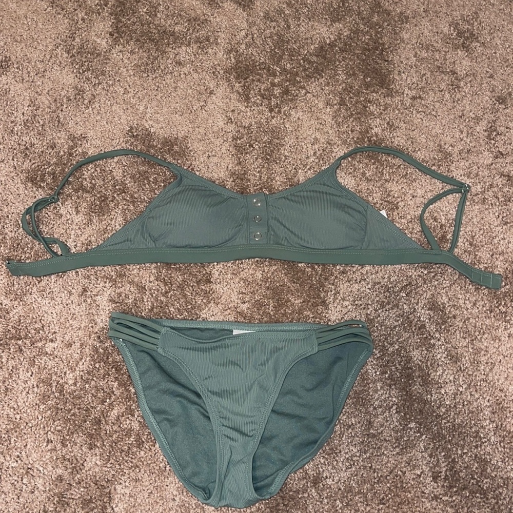 Target bikini - Picture 2 of 4